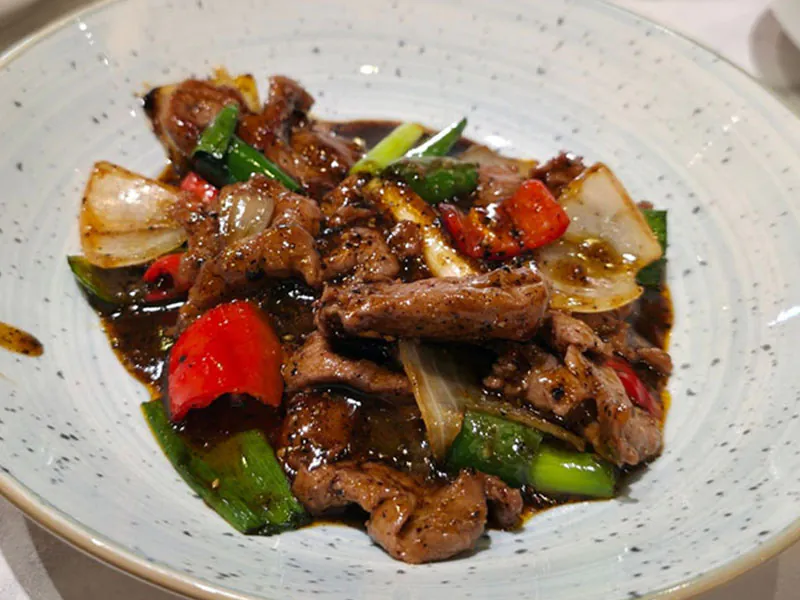 Tender beef with black pepper sauce at Lone Tree Drive In Chinese, a Chinese Restaurant in Brentwood